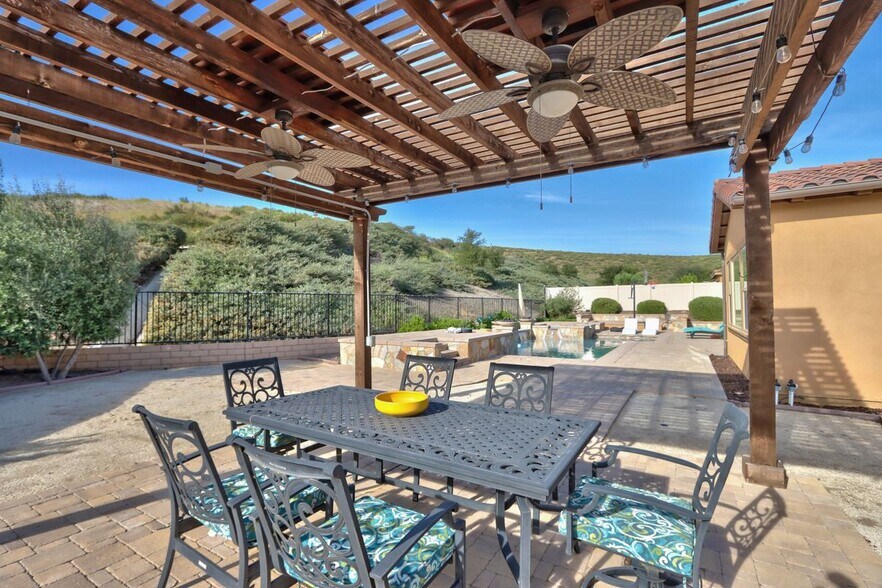 Building Photo - 32640 Cougar Pass Ct