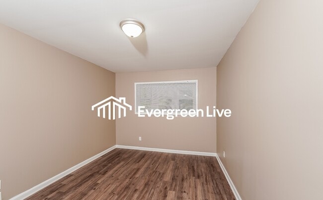 Building Photo - 417 Westwood Ave