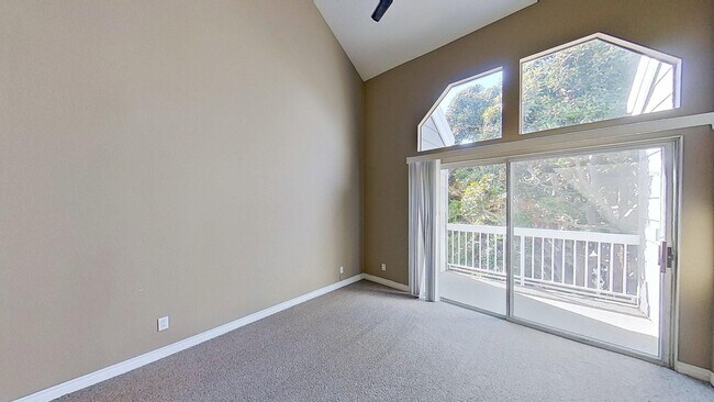 Building Photo - 20251 Cape Coral Ln