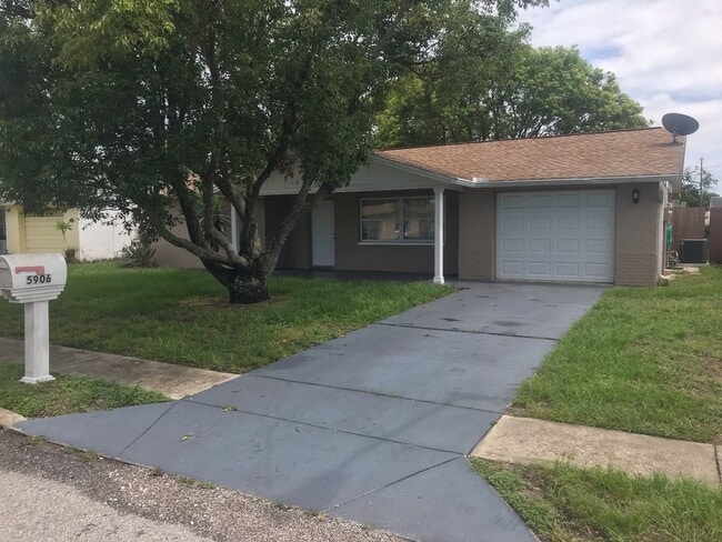 Building Photo - Beautiful 2 bedroom / 2 bath available now!