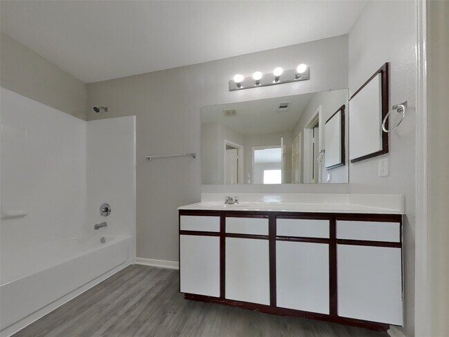 Building Photo - 11010 Vanilla Ridge Ct