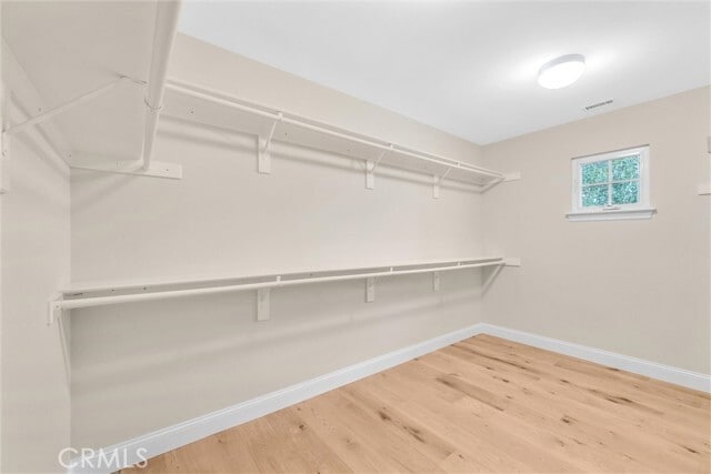 Building Photo - 31 Cezanne