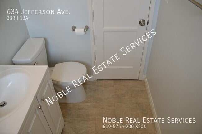 Building Photo - 634 Jefferson Ave