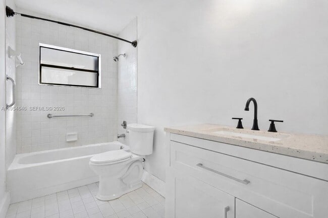 Building Photo - 7380 NW 44th Ct