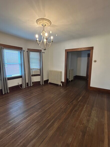 Building Photo - 1567 Wagar Ave