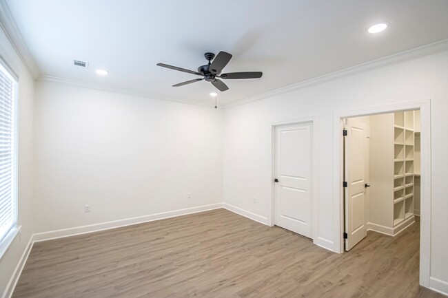 Building Photo - New Construction 4 bed 2 1/2 Bath, 2,310 s...