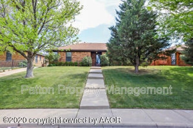Building Photo - 1029 Trinchera Dr