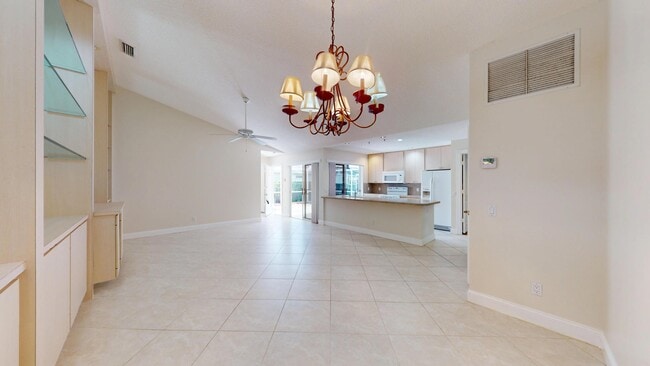 Building Photo - 7503 Geminata Oak Ct