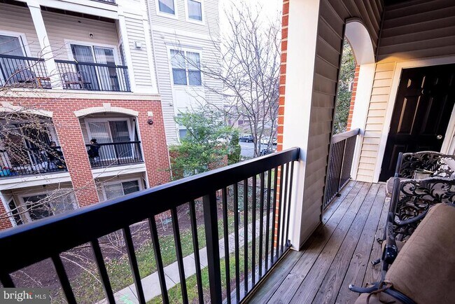 Building Photo - 11373 Aristotle Dr