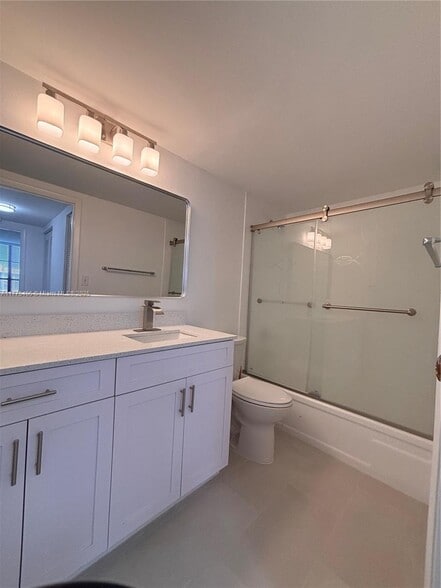 Building Photo - 600 Three Islands Blvd