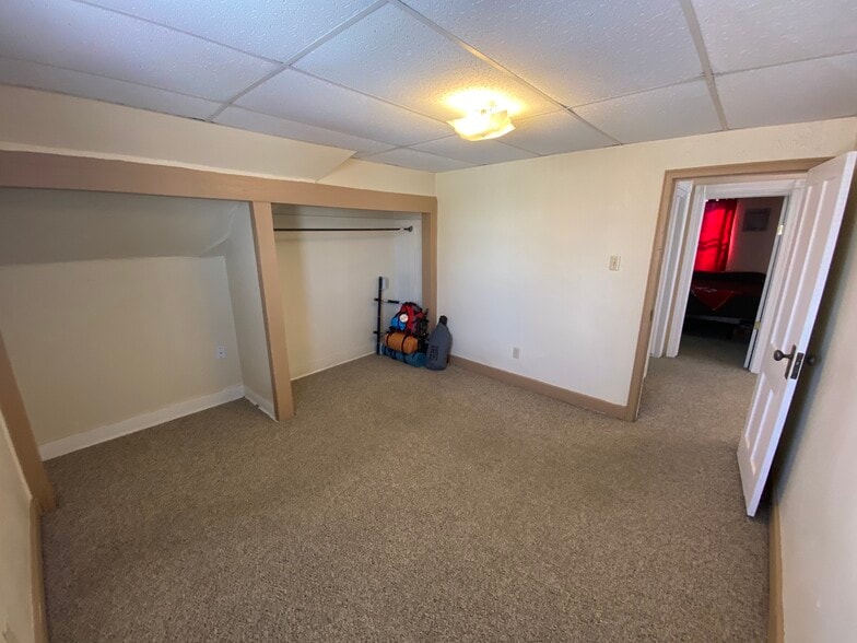 Building Photo - 412 W 14th St