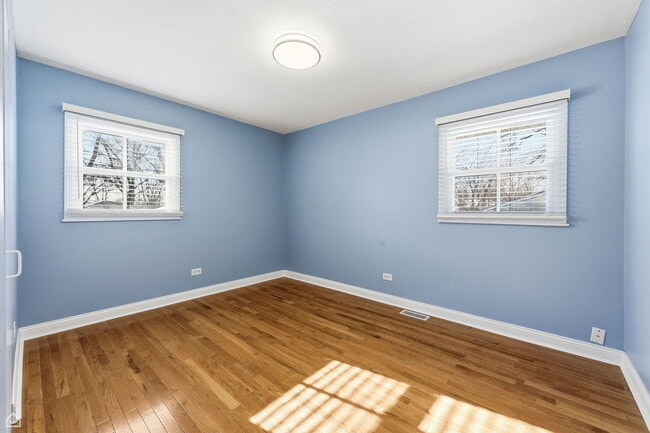 Building Photo - 22180 Navaho Ave