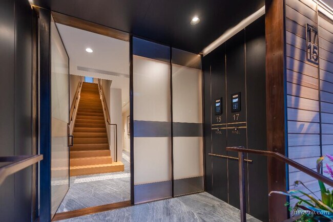 Building Photo - 17 Guy Pl