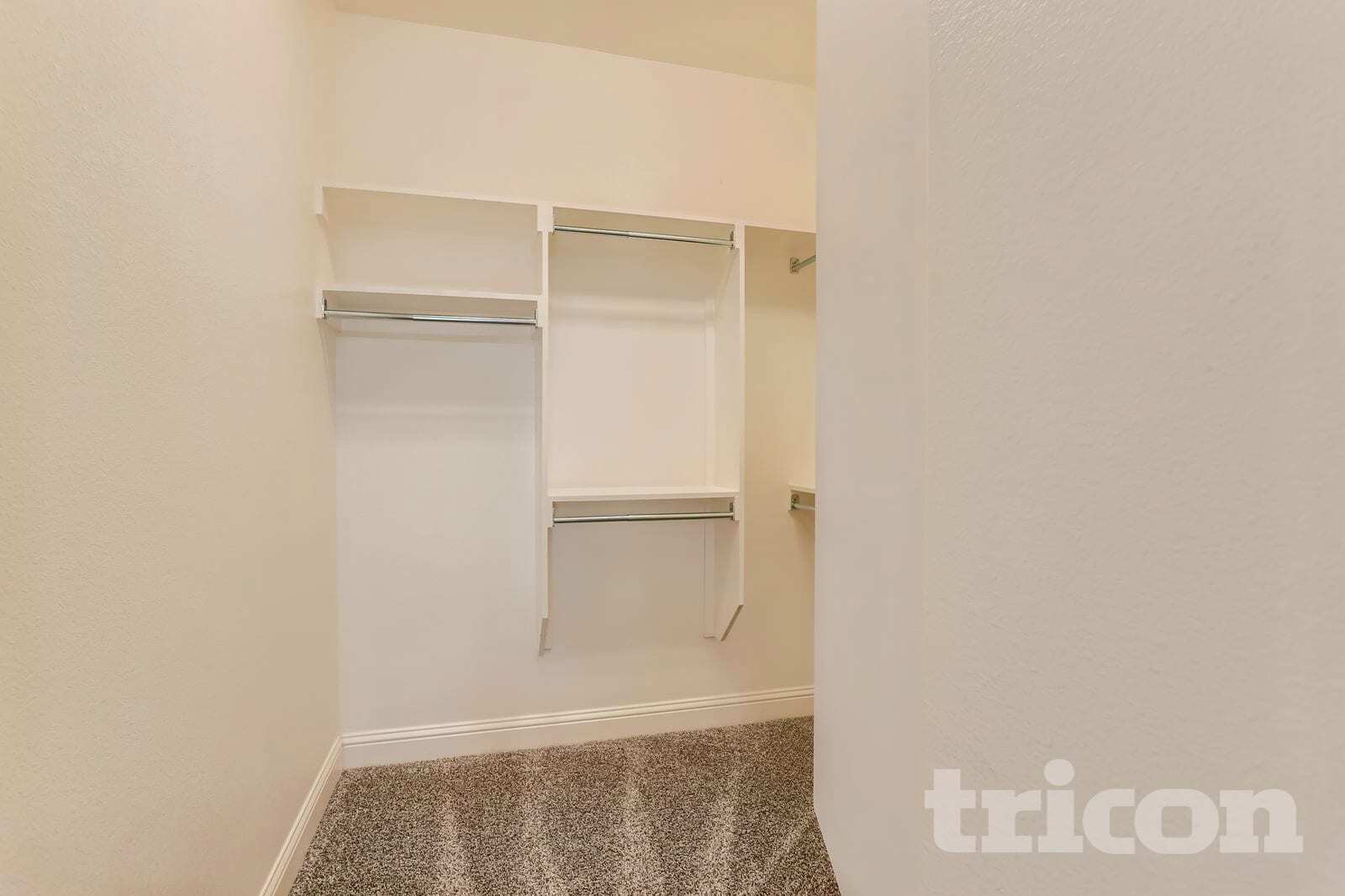 Building Photo - 401 Winehart St