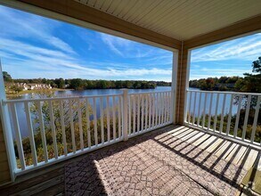 Building Photo - Updated Condo with Gorgeous Lake View!