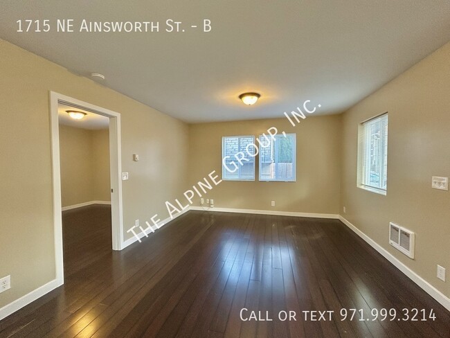 Building Photo - Cozy One Bedroom near Alberta Park!