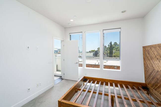 Main Bedroom - 2206 Tom Mix Rd