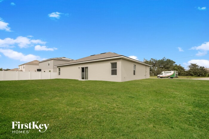 Building Photo - 222 Big Sioux Dr