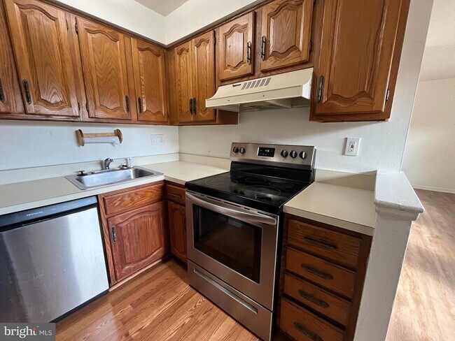 Building Photo - 200 Prince Frederick St