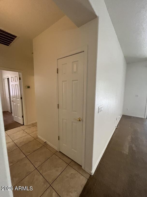 Building Photo - 4135 E Bellerive Dr