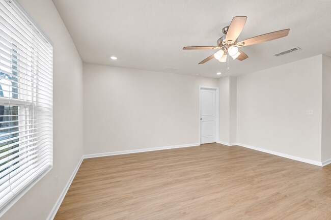 Building Photo - 918 Merganser Way