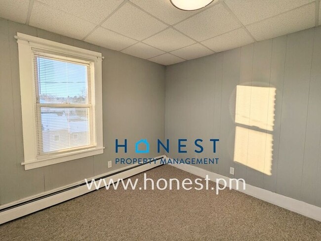 Building Photo - 73 Kennedy Memorial Dr