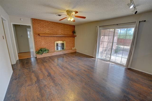 Building Photo - 801 Canyon Ridge Dr
