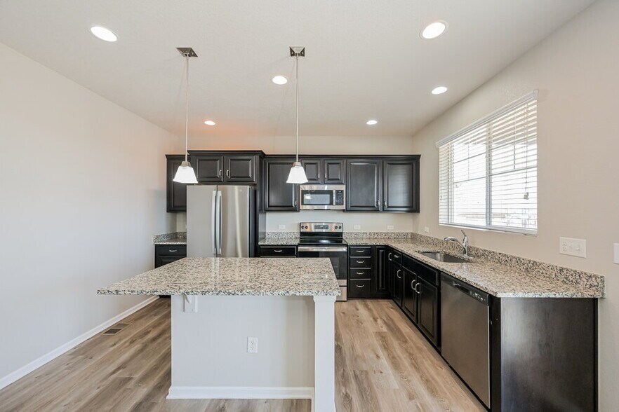 Building Photo - 7450 S Old Hammer Way