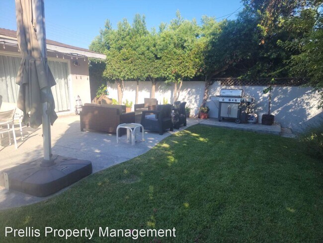 Building Photo - 4 br, 2 bath House - 11427 Stranwood Avenue
