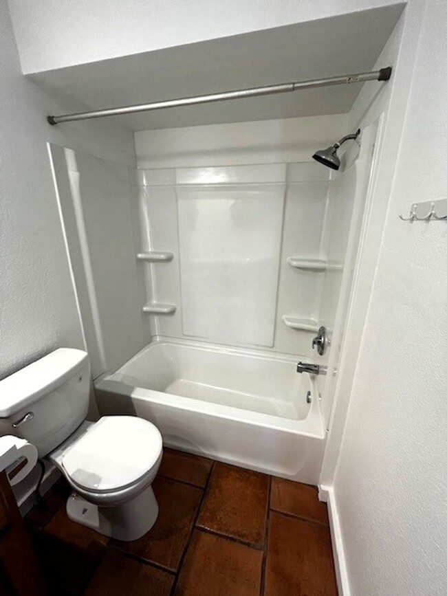 Building Photo - Long Term Rental- 791C Riverbend Condos- M...