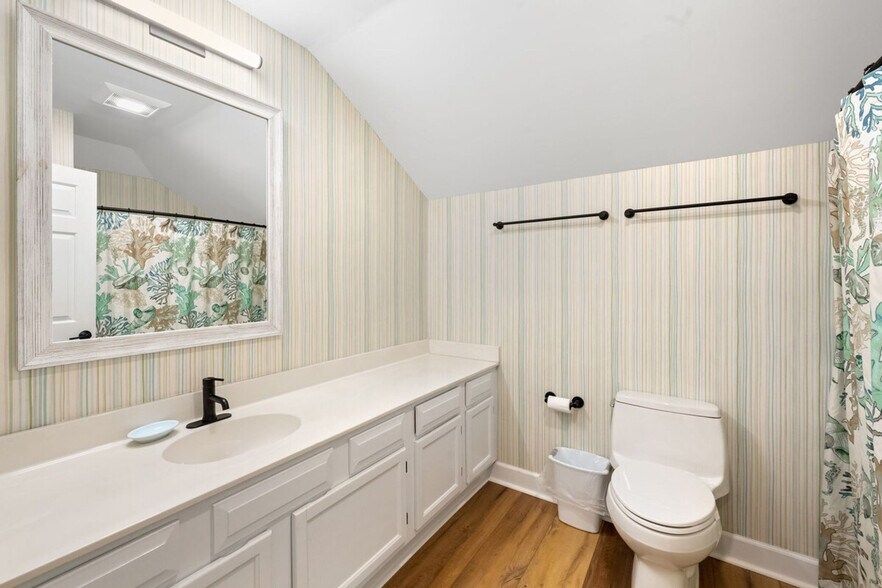 Building Photo - 34 Collins Meadow Dr