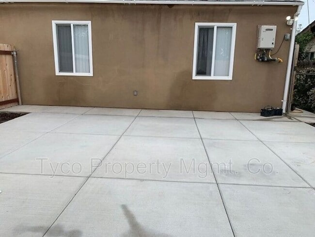 Building Photo - 785 18th St