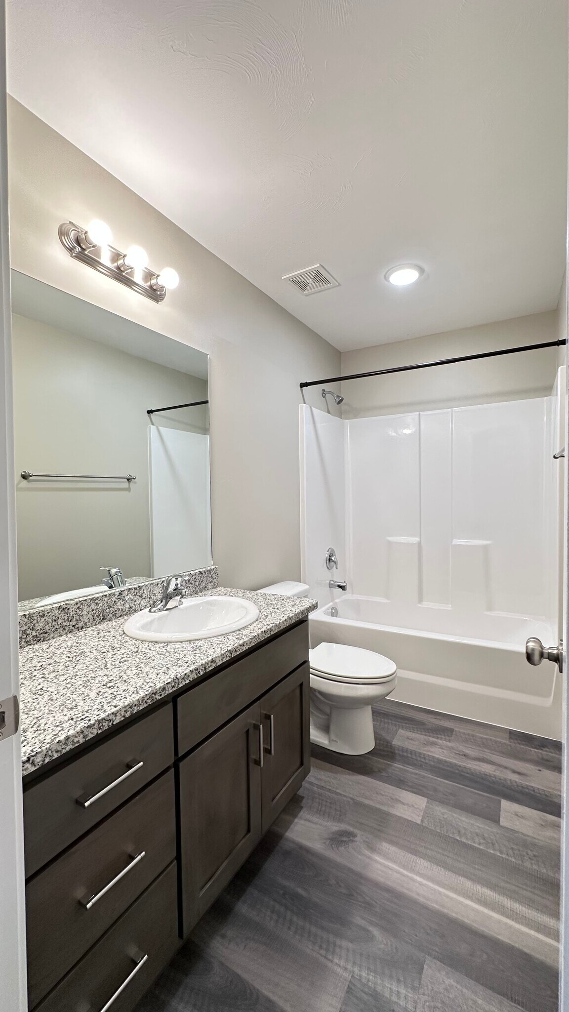 Building Photo - 2830 Blackwood