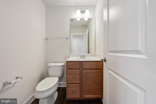 Building Photo - 13827 Litespeed Way