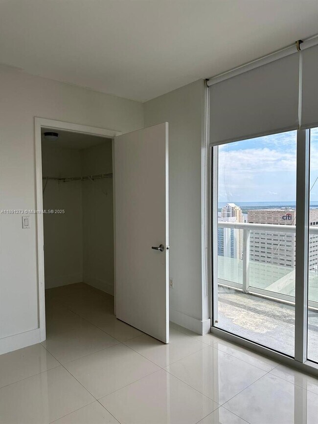 Building Photo - 50 Biscayne Blvd