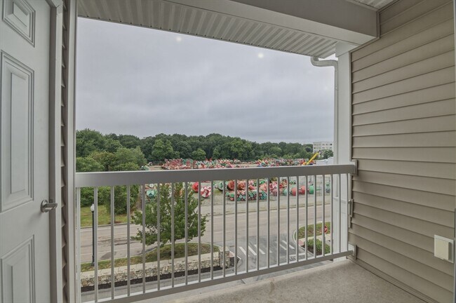 Building Photo - 110 Trotter Rd