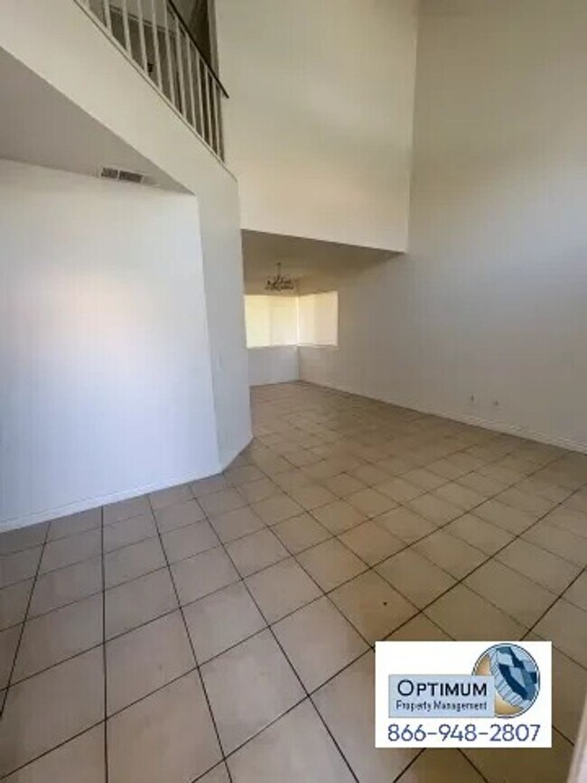Building Photo - Charming 3-bedroom, 2-bathroom two-story home