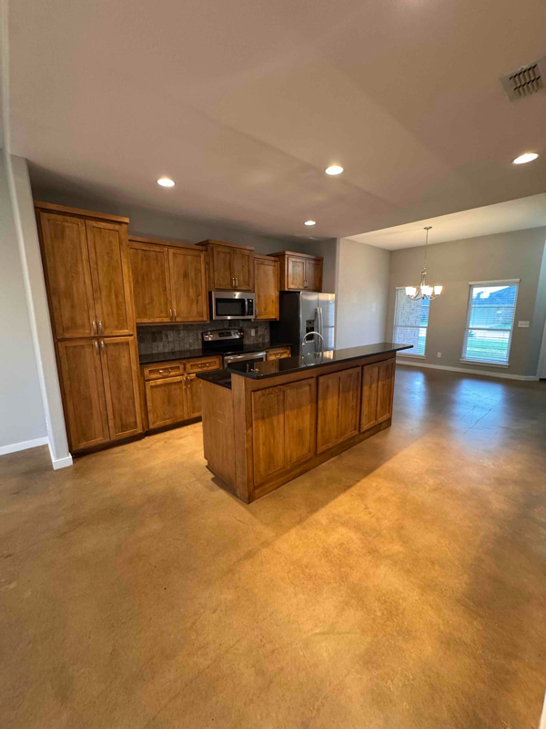 Building Photo - 4117 Carrera Ln