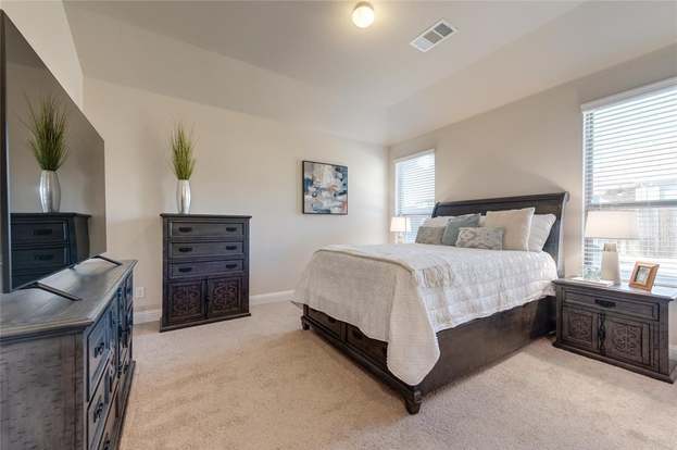 Building Photo - 3017 Bella Lago Dr