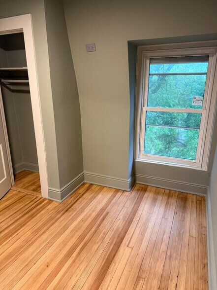 Building Photo - 31 N Eckar St