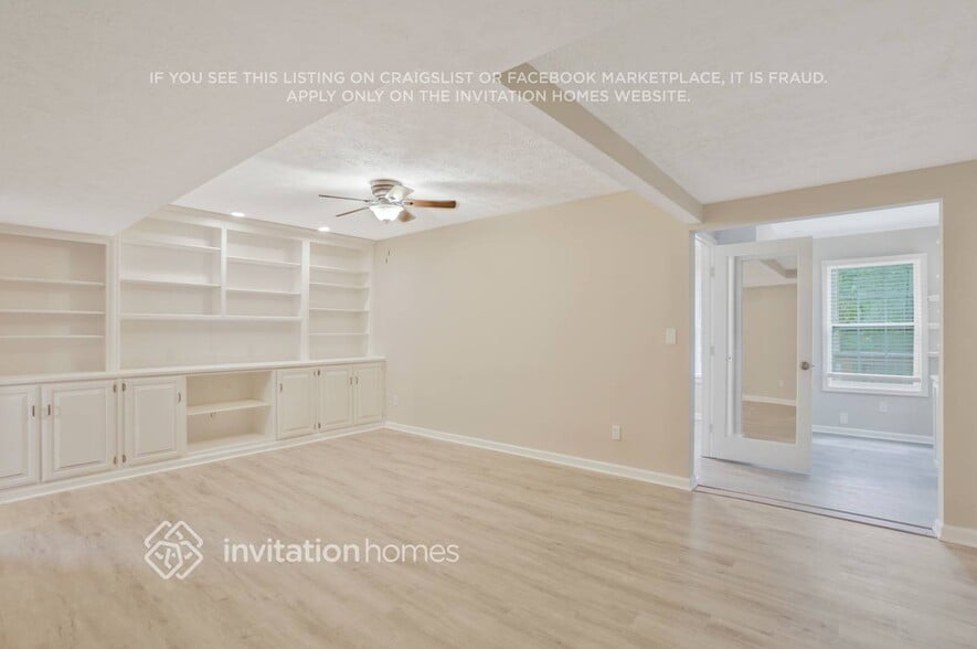 Building Photo - 335 McKees Rock Ln