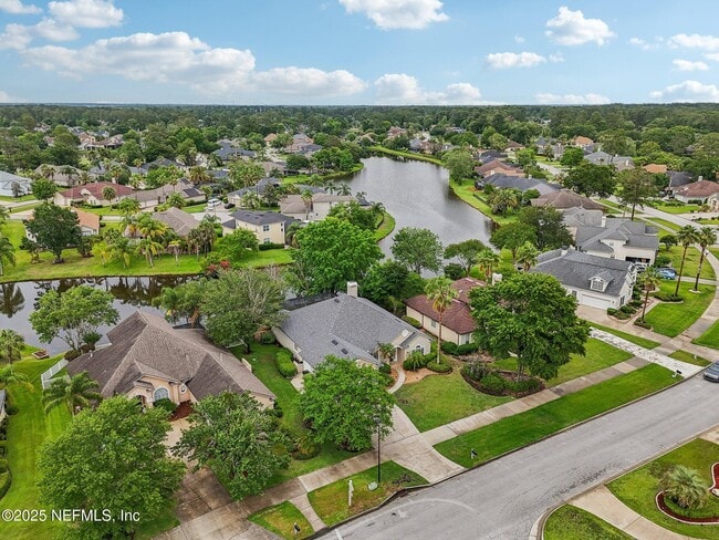 Building Photo - 2260 Harbor Lake Dr
