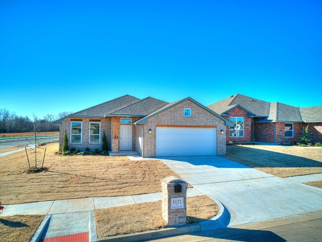 Building Photo - BRAND NEW HOME!