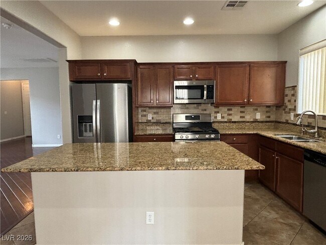 Building Photo - 9064 S Winthrop Springs Rd