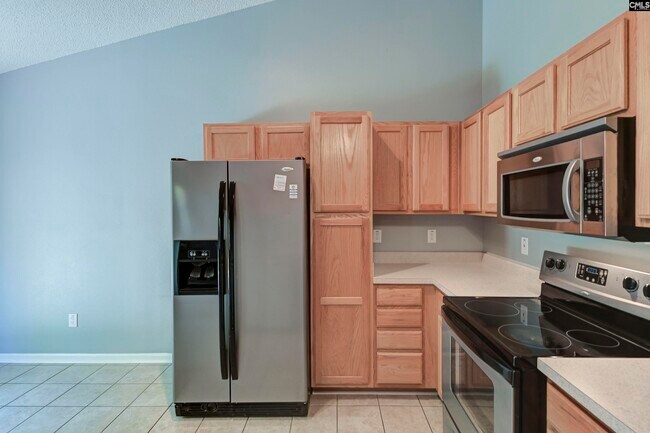 Building Photo - 224 Star Hill Ln