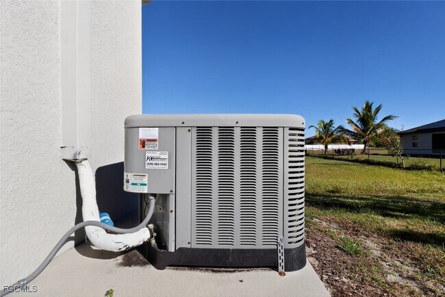 Building Photo - 4301 NW 36th Pl