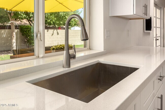 Building Photo - 2445 S Catarina