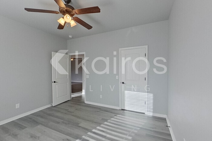 Building Photo - 7110 Mosley St