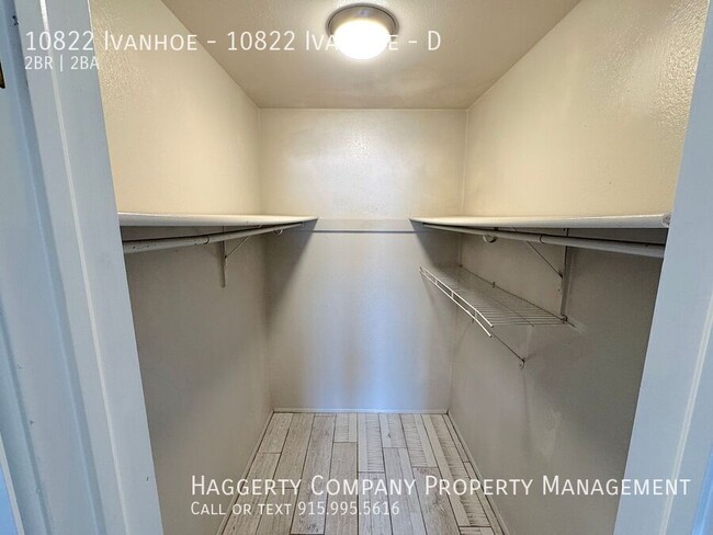 Building Photo - 10822 Ivanhoe Dr