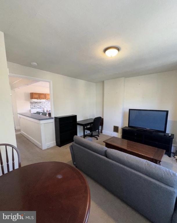 Building Photo - 304 E Front St